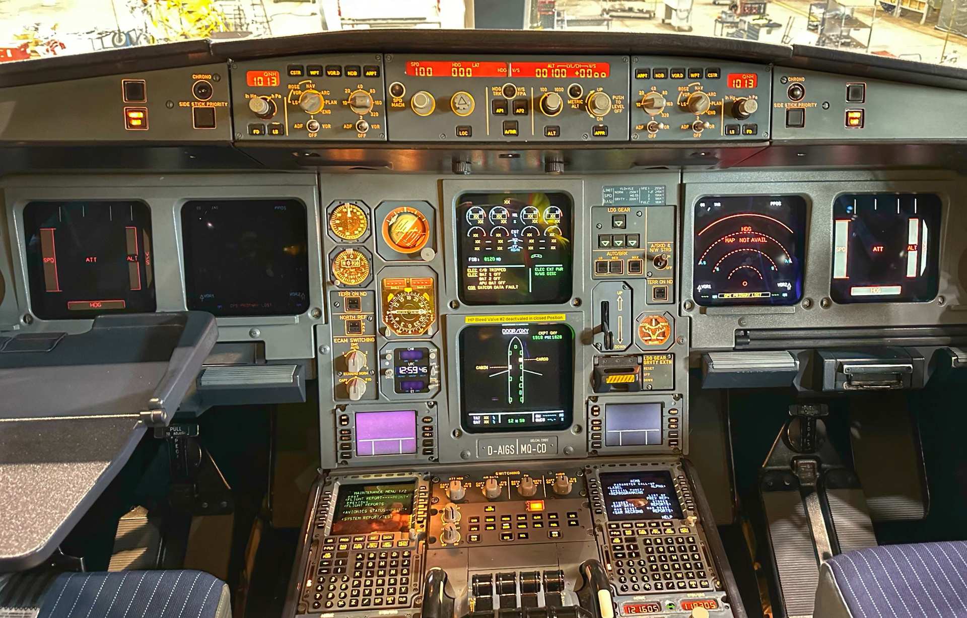 Coaching, CRM & Crisis Communication Blick ins Cockpit einer Verkehrsmaschine – Umfeld für Crew Resource Management Training
